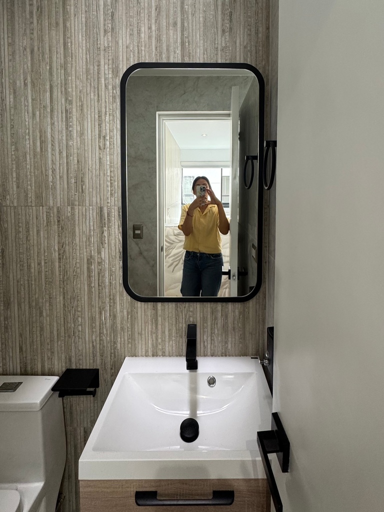 ESPEJO CON ESQUIVAS CURVAS "TOLEDO"